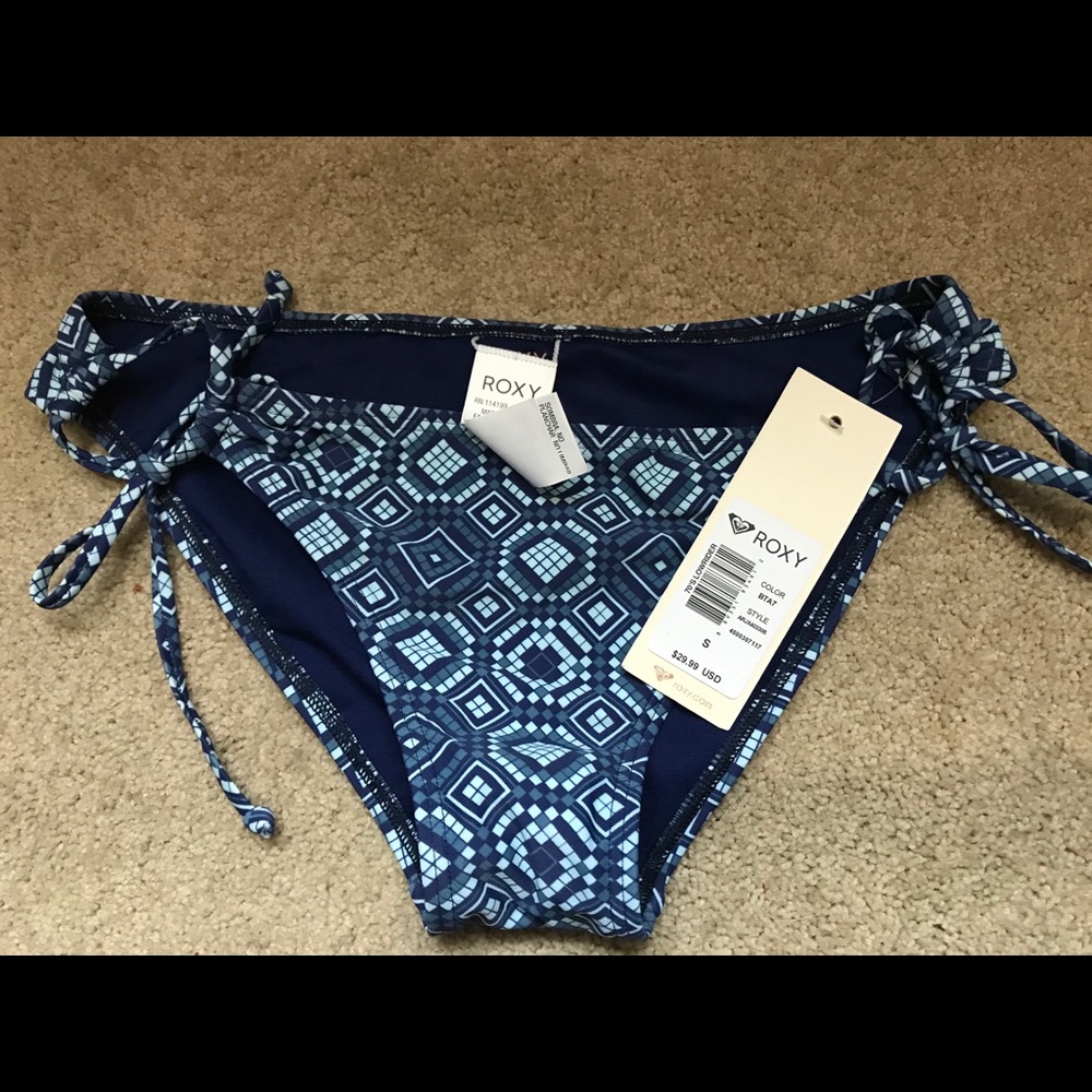 NWT Roxy bikini bottoms